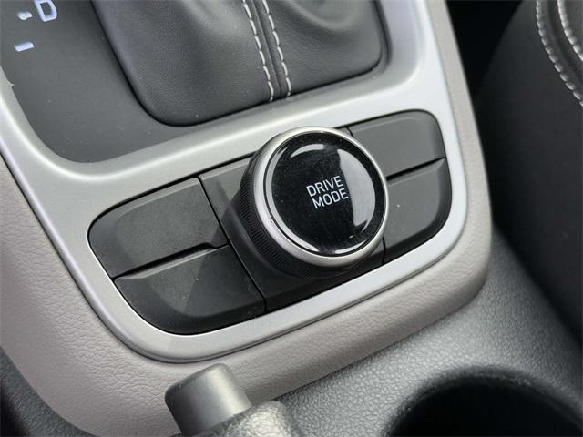used 2021 Hyundai Venue car, priced at $13,500