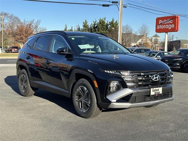 new 2025 Hyundai Tucson Hybrid car, priced at $35,280