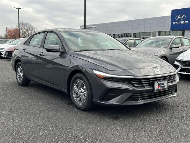 new 2025 Hyundai Elantra car, priced at $23,440