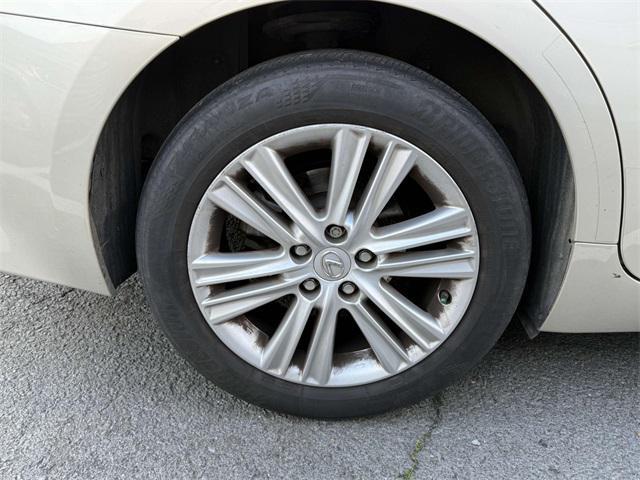 used 2015 Lexus ES 350 car, priced at $16,500