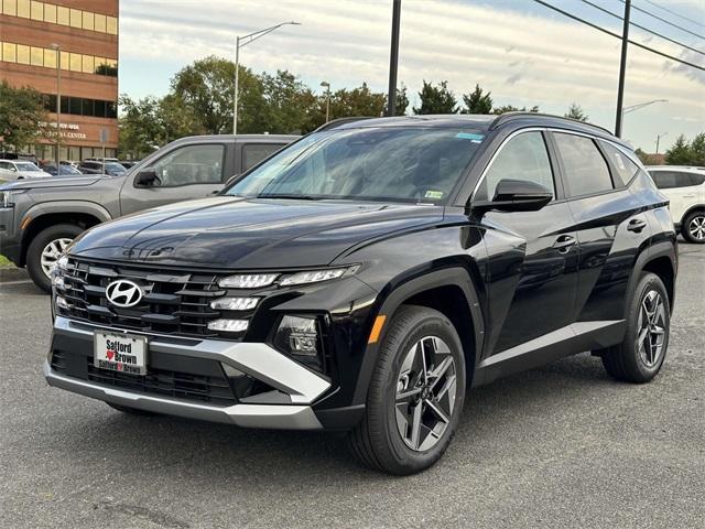 new 2025 Hyundai Tucson Hybrid car, priced at $38,065