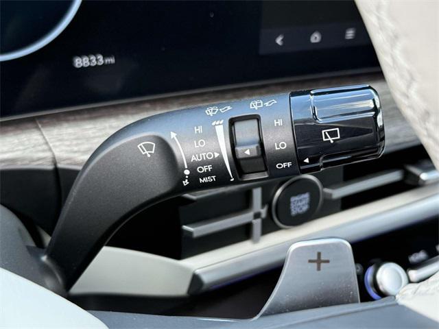 used 2024 Hyundai Santa Fe car, priced at $39,950