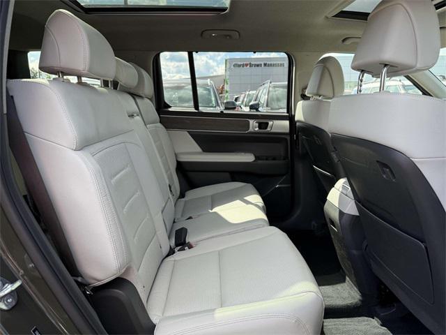 used 2024 Hyundai Santa Fe car, priced at $39,950