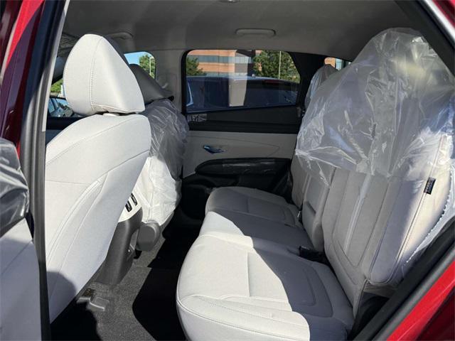 new 2025 Hyundai Tucson car, priced at $33,174