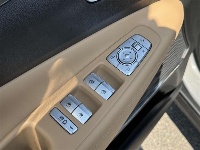 used 2023 Hyundai Santa Fe car, priced at $33,000