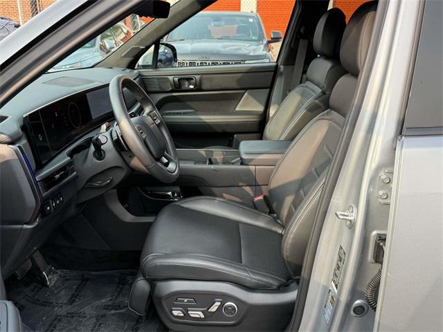 used 2024 Hyundai Santa Fe car, priced at $40,500