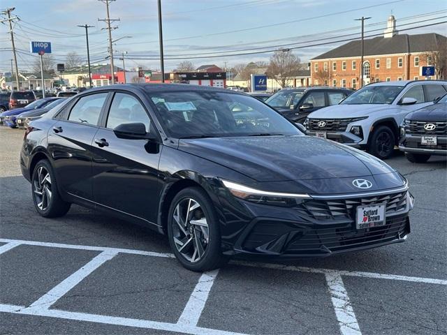 new 2025 Hyundai Elantra HEV car, priced at $28,685