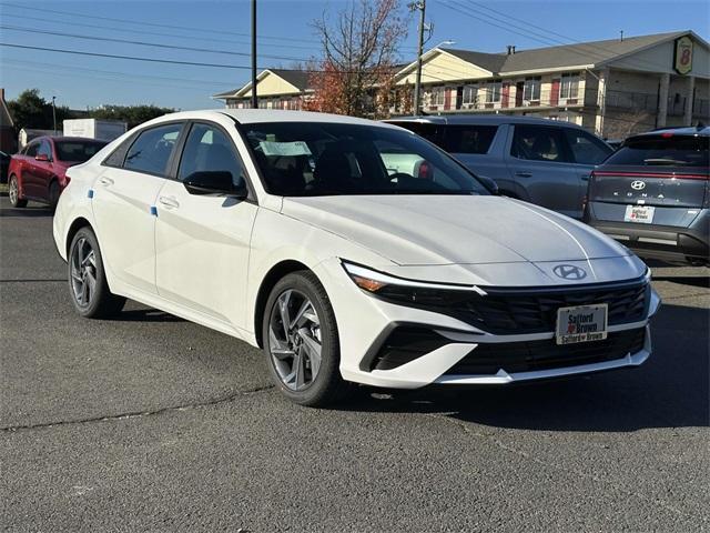 new 2025 Hyundai Elantra car, priced at $25,175