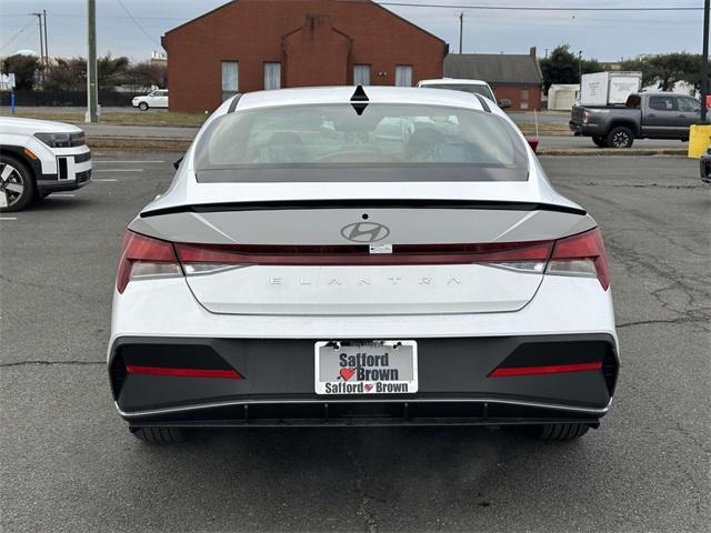 new 2025 Hyundai Elantra car, priced at $23,925