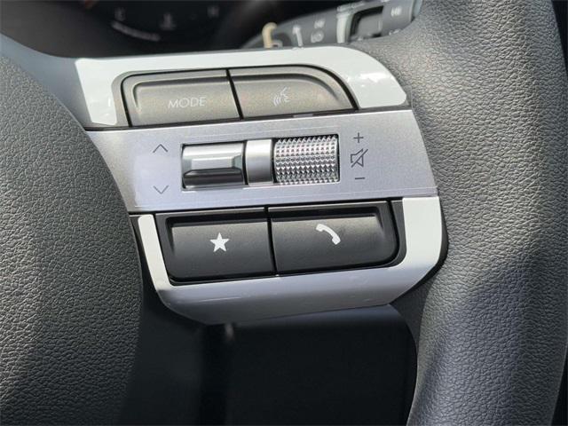 new 2025 Hyundai Tucson car, priced at $33,060