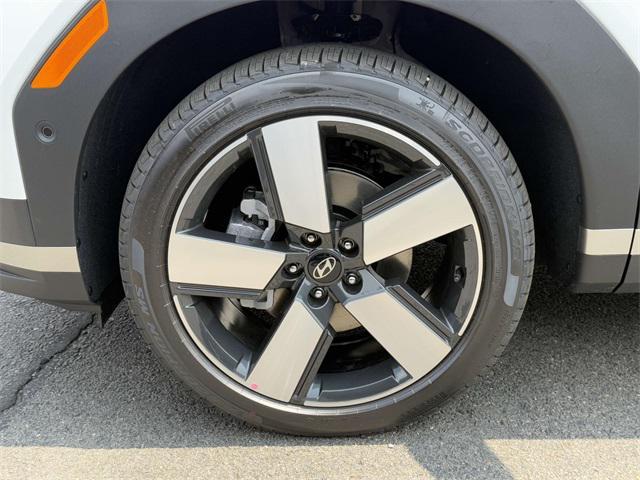 new 2025 Hyundai Santa Fe car, priced at $47,345