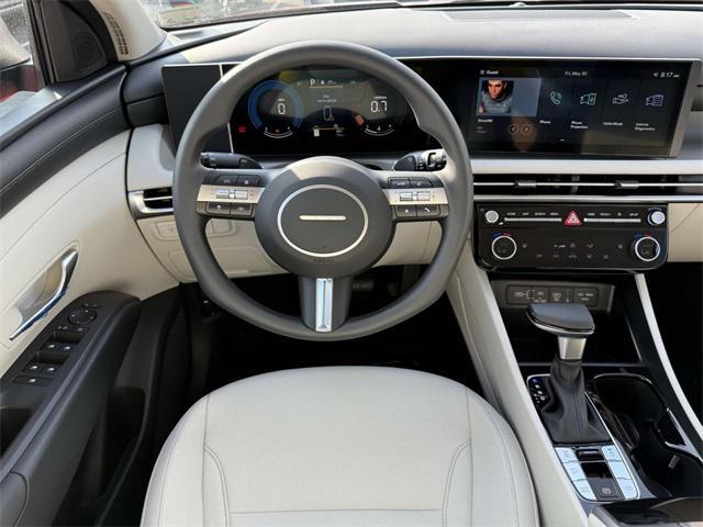 new 2025 Hyundai Tucson car, priced at $33,174