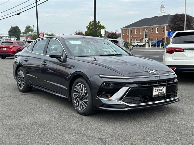 new 2024 Hyundai Sonata Hybrid car, priced at $31,346