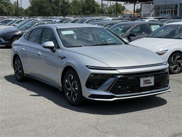 new 2025 Hyundai Sonata car, priced at $28,565