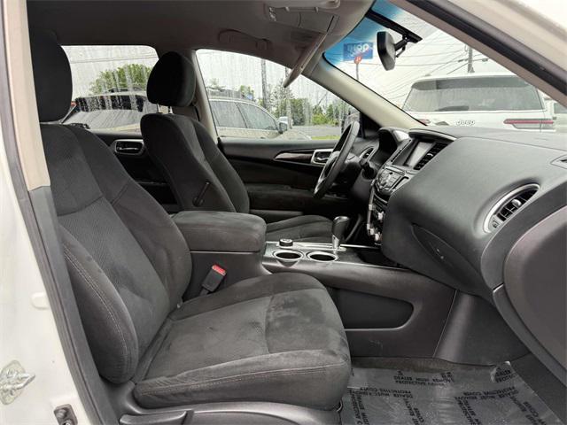 used 2015 Nissan Pathfinder car, priced at $10,900
