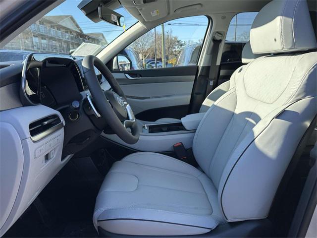 new 2025 Hyundai Palisade car, priced at $43,020