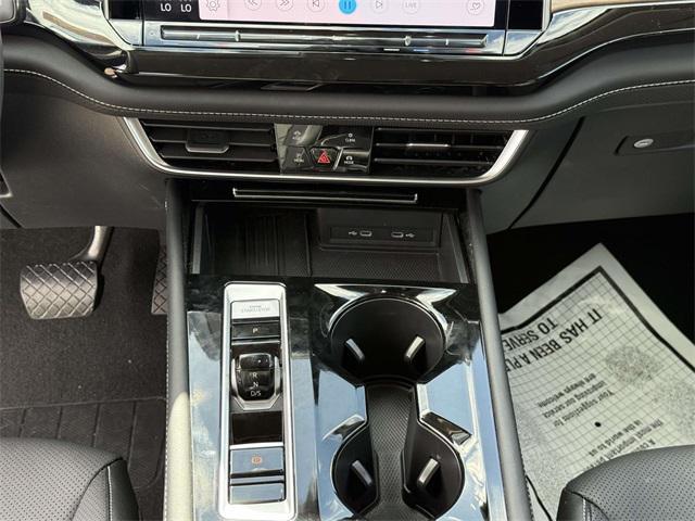 used 2025 Volkswagen Atlas car, priced at $35,297