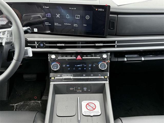new 2025 Hyundai Santa Fe car, priced at $36,580