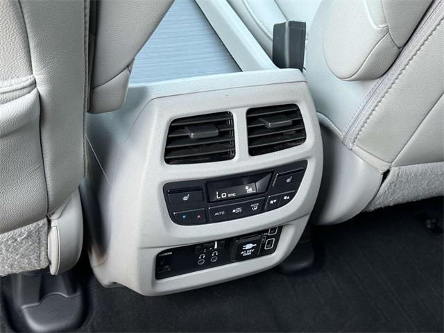 used 2020 Honda Pilot car, priced at $24,900