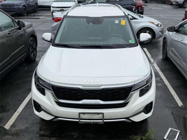used 2023 Kia Seltos car, priced at $21,900