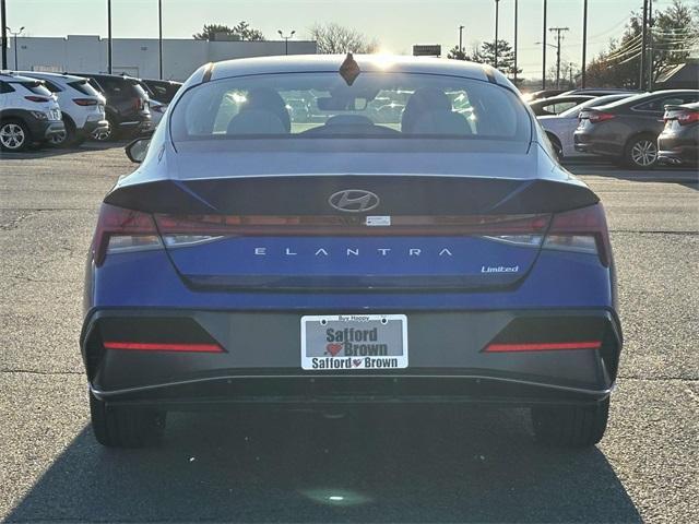 new 2025 Hyundai Elantra car, priced at $28,090