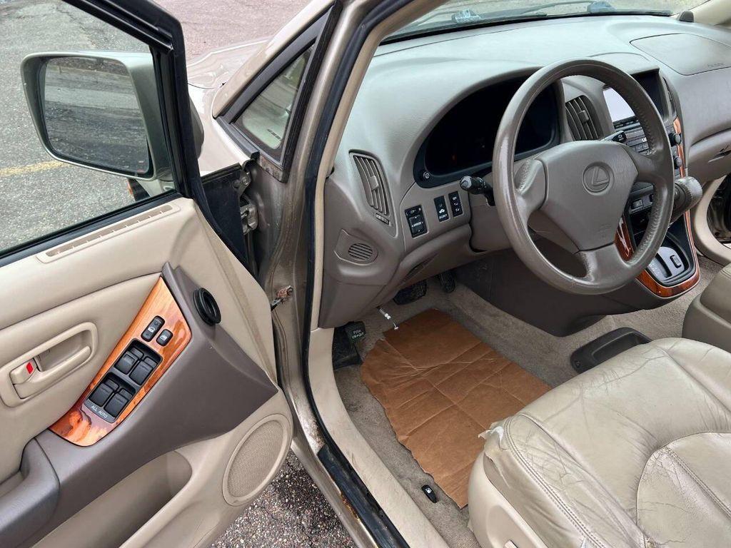 used 2000 Lexus RX 300 car, priced at $4,200