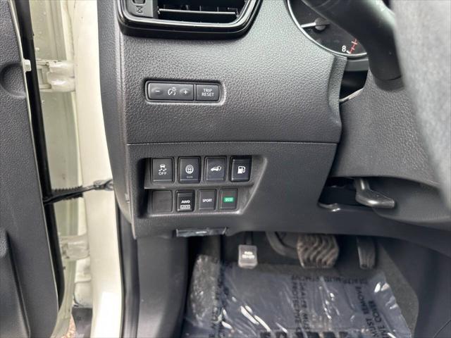 used 2020 Nissan Rogue car, priced at $14,999