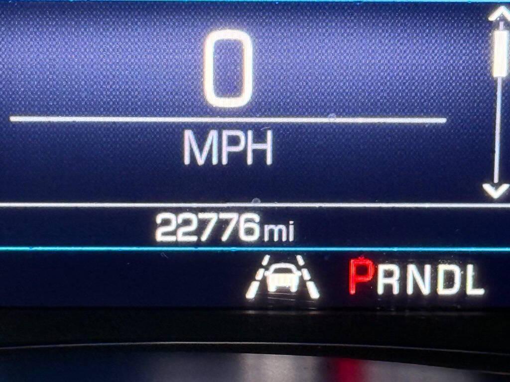used 2023 Chevrolet Equinox car, priced at $17,500