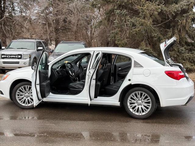 used 2011 Chrysler 200 car, priced at $4,999