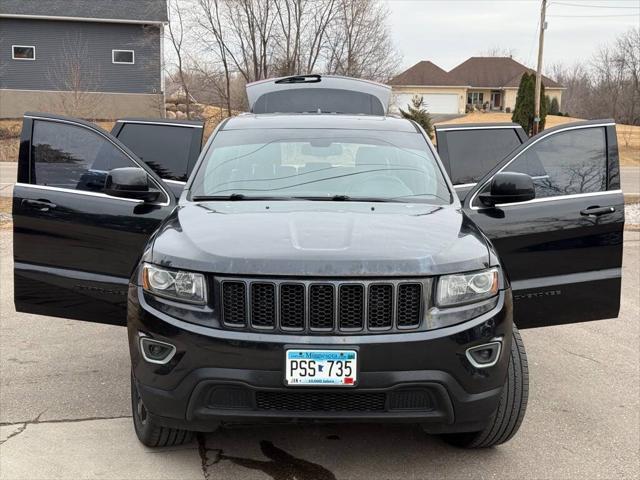 used 2015 Jeep Grand Cherokee car, priced at $9,999