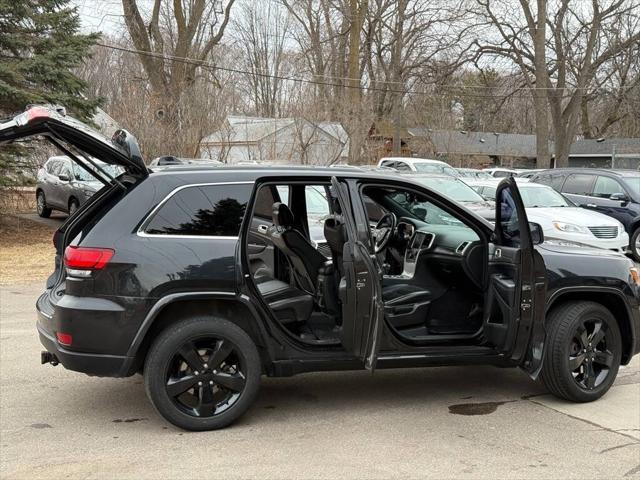 used 2015 Jeep Grand Cherokee car, priced at $9,999