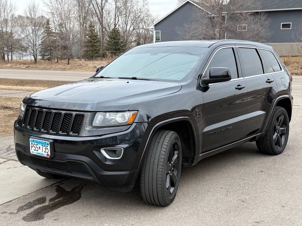used 2015 Jeep Grand Cherokee car, priced at $9,500