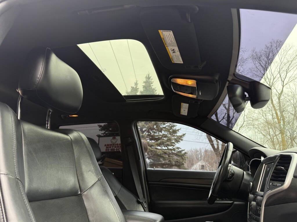 used 2015 Jeep Grand Cherokee car, priced at $9,500