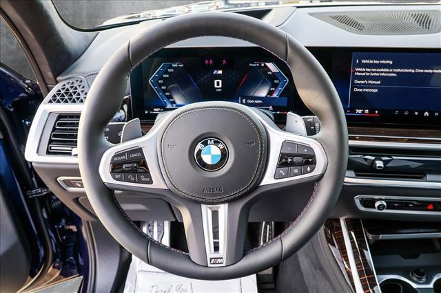 new 2025 BMW X7 car, priced at $120,525