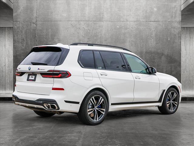 new 2025 BMW X7 car, priced at $116,405