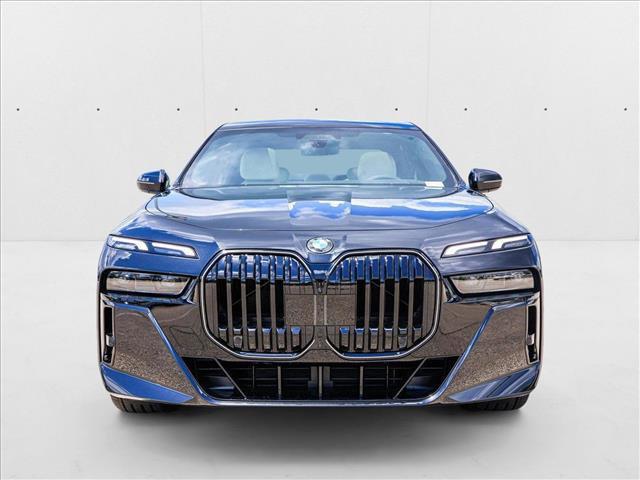 new 2025 BMW 760 car, priced at $127,925