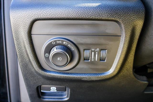 used 2021 Jeep Grand Cherokee L car, priced at $28,491
