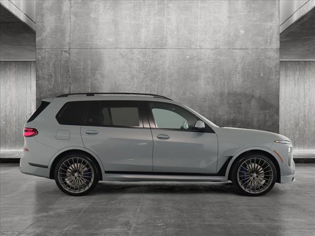 new 2025 BMW X7 car, priced at $157,645