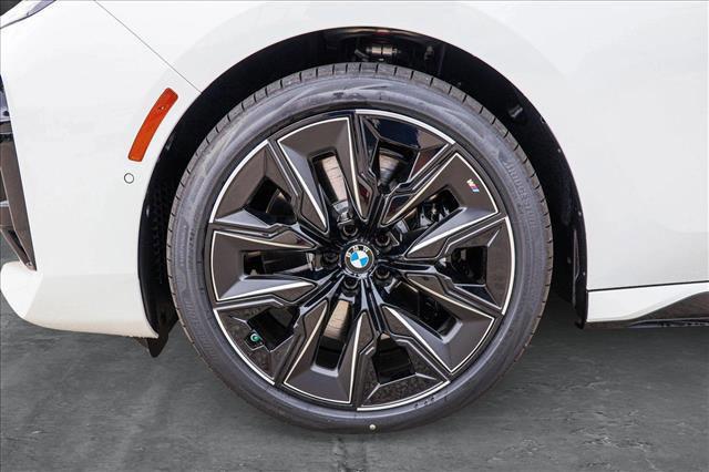 new 2025 BMW 760 car, priced at $140,450