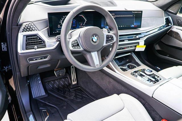 new 2026 BMW X7 car, priced at $100,335