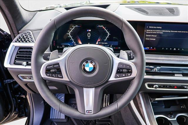 new 2026 BMW X7 car, priced at $100,335