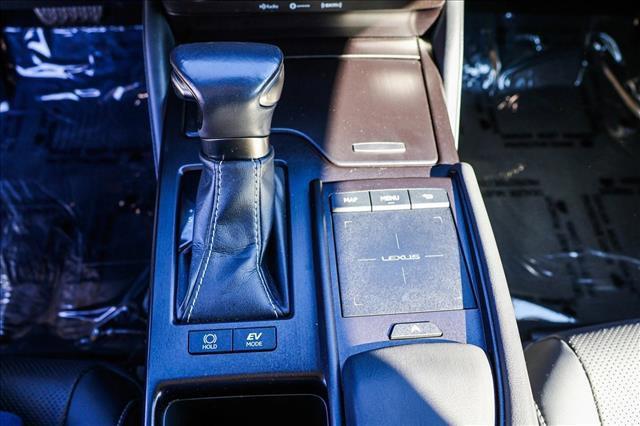 used 2019 Lexus ES 300h car, priced at $26,192