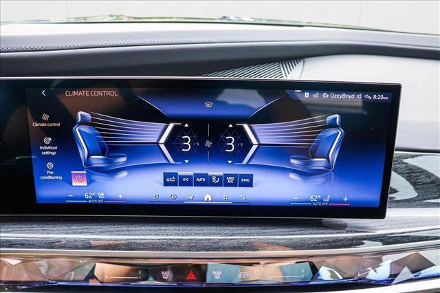 new 2025 BMW 760 car, priced at $128,625
