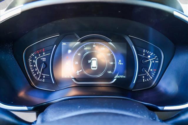 used 2020 Hyundai Santa Fe car, priced at $20,491