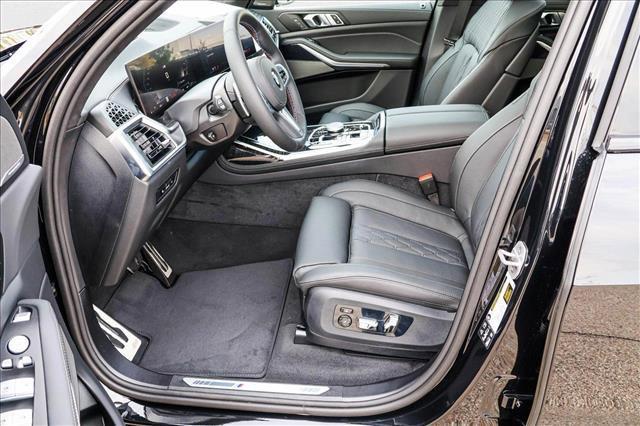 used 2025 BMW X7 car, priced at $112,580