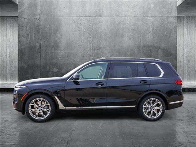 new 2025 BMW X7 car, priced at $90,385