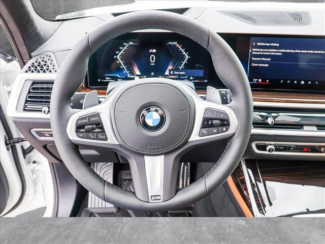 new 2025 BMW X7 car, priced at $96,375