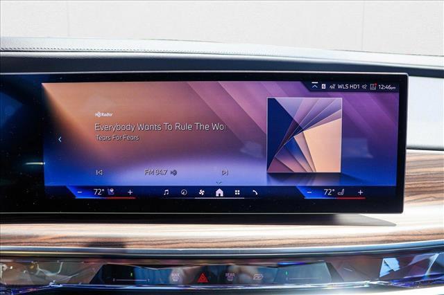 new 2025 BMW 760 car, priced at $133,975