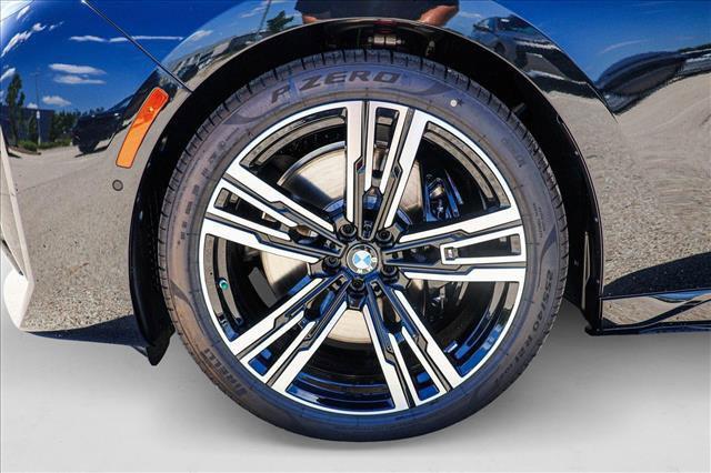 new 2025 BMW 760 car, priced at $133,975