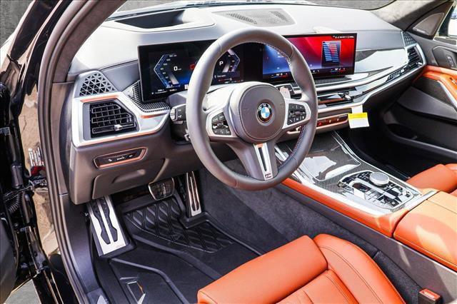 new 2025 BMW X7 car, priced at $114,605